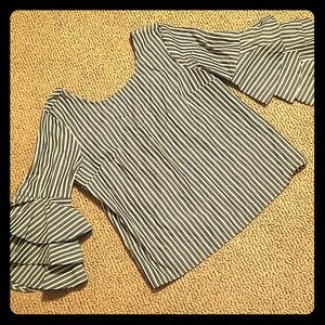Ruffle sleeve top